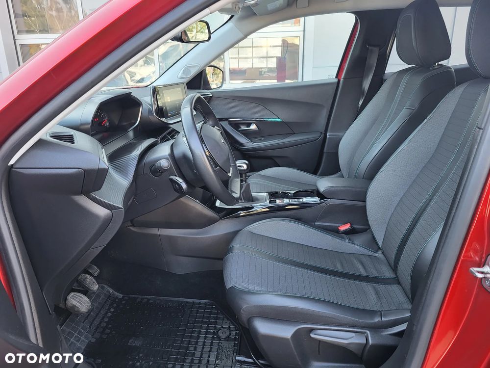 Peugeot 2008 1.2 PureTech Allure Pack S&S - 9
