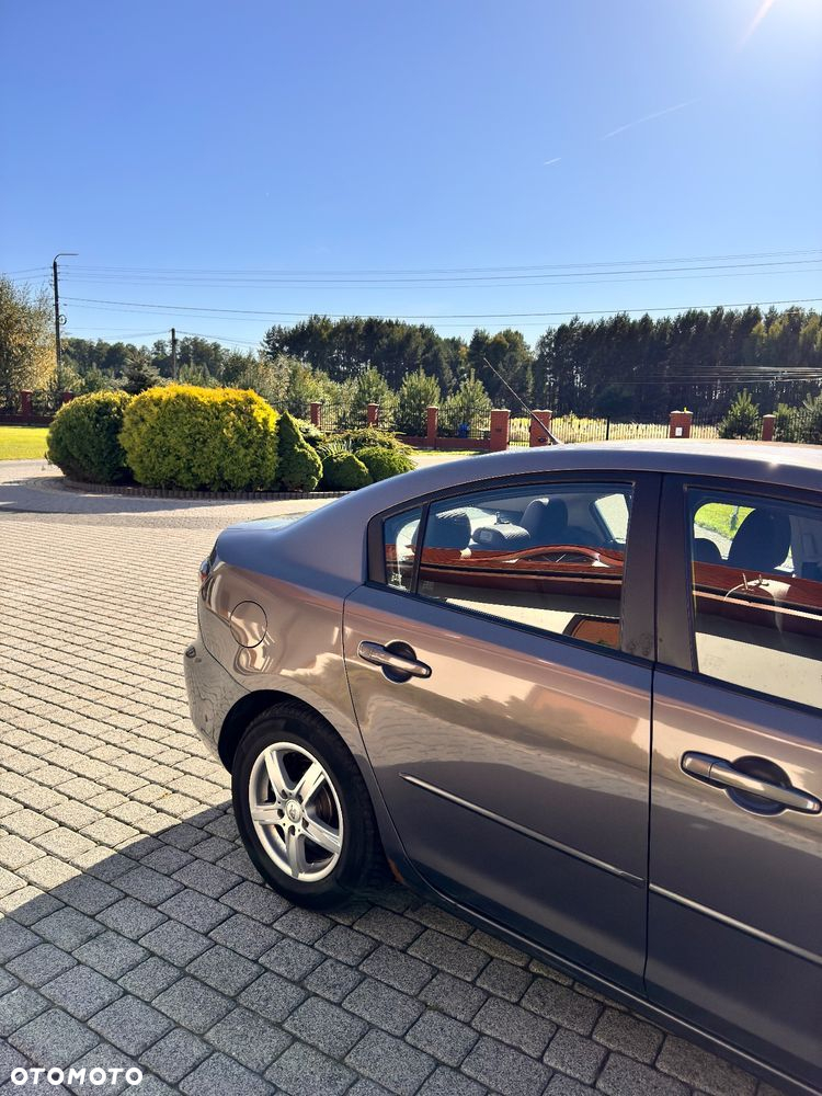 Mazda 3 - 7