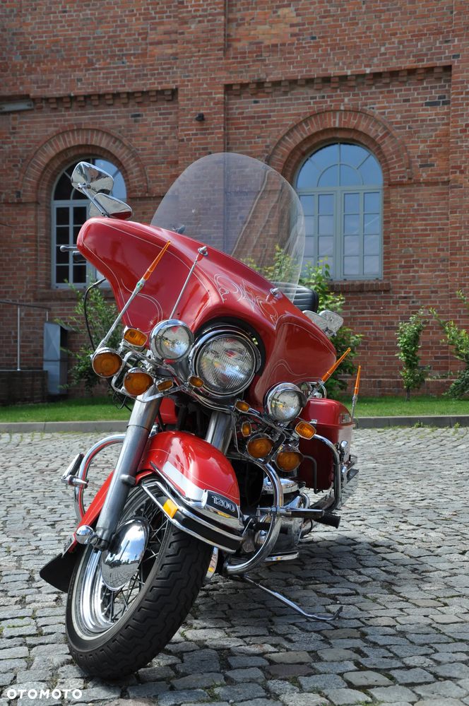 Harley-Davidson FLH Electra Glide - 7