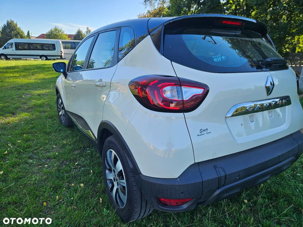 Renault Captur - 13