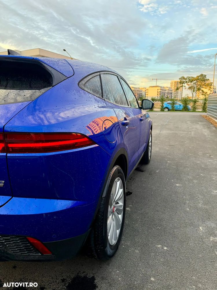 Jaguar E-Pace D180 AWD Aut. R-Dynamic SE - 9