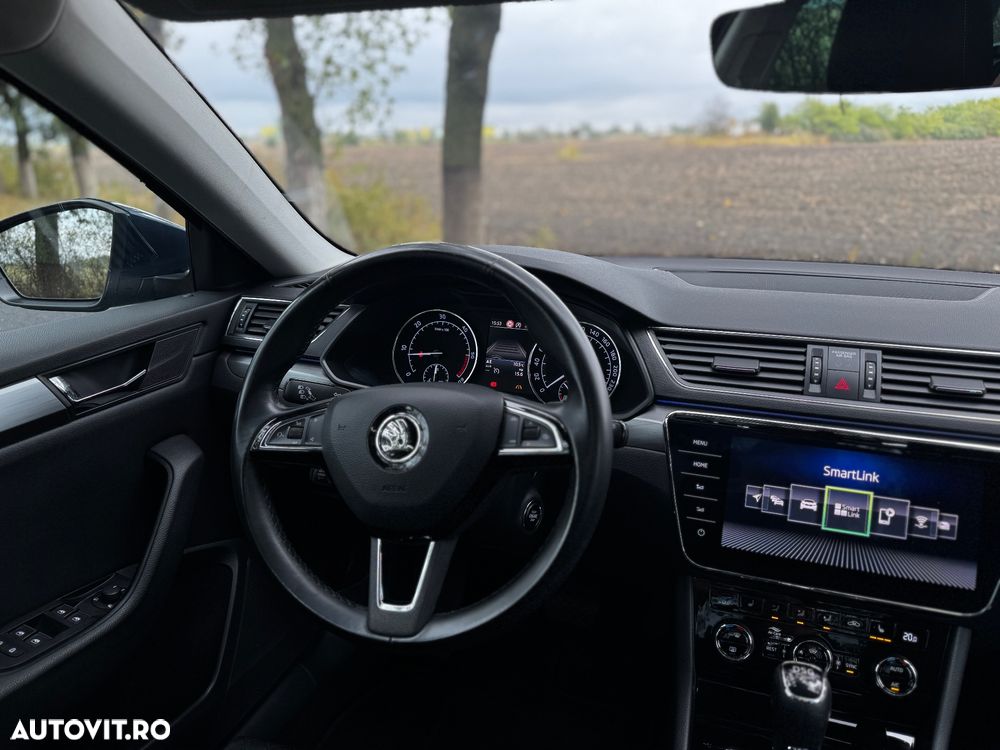 Skoda Superb Combi 2.0 TDI DSG Premium Edition - 7