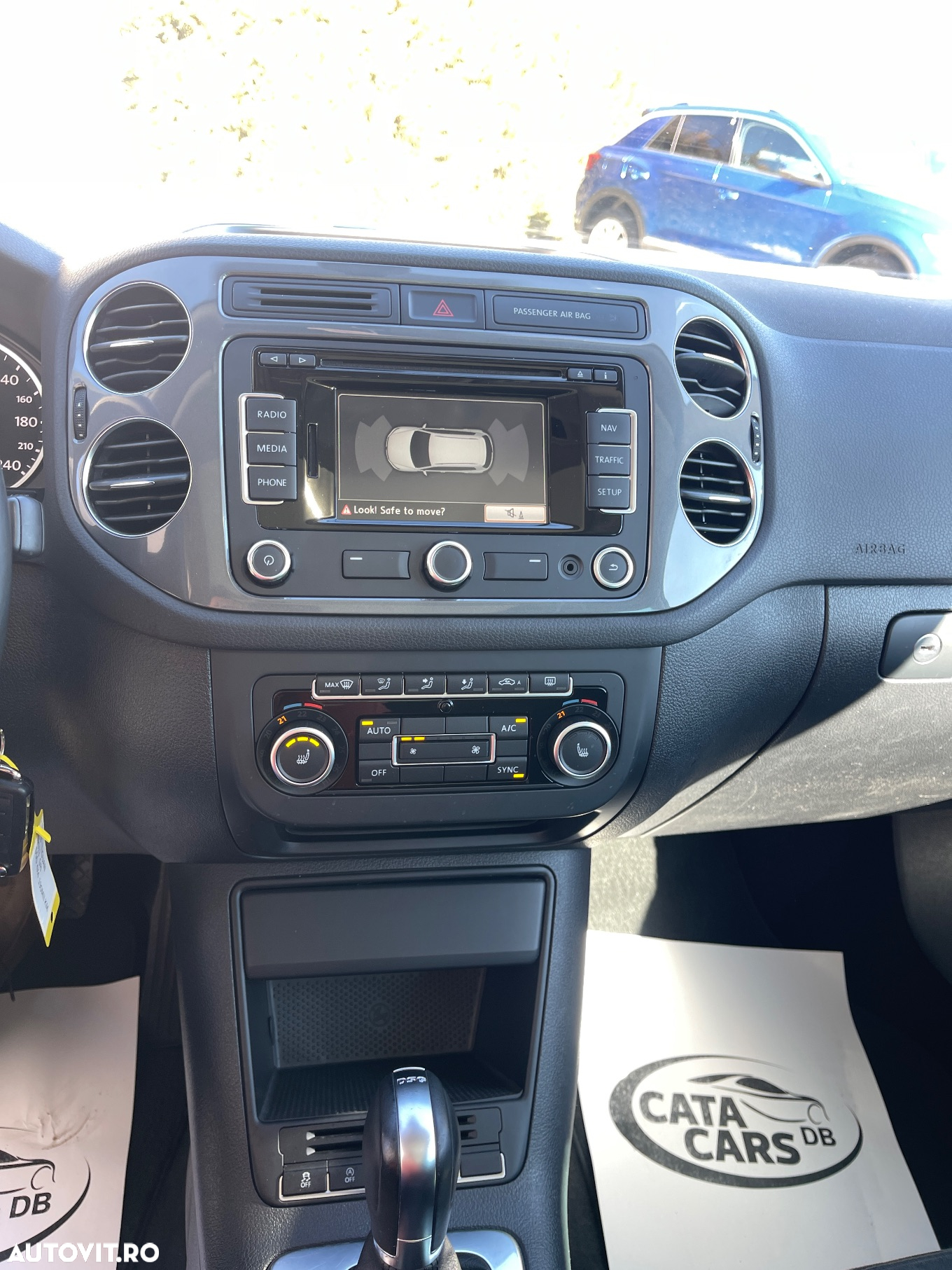 Volkswagen Tiguan 2.0 TDI DPF 4Motion BlueMotion Technology DSG Cup Sport & Style - 34
