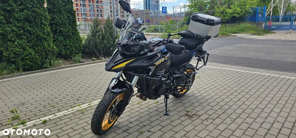 QJMOTOR SRT900SX - 1