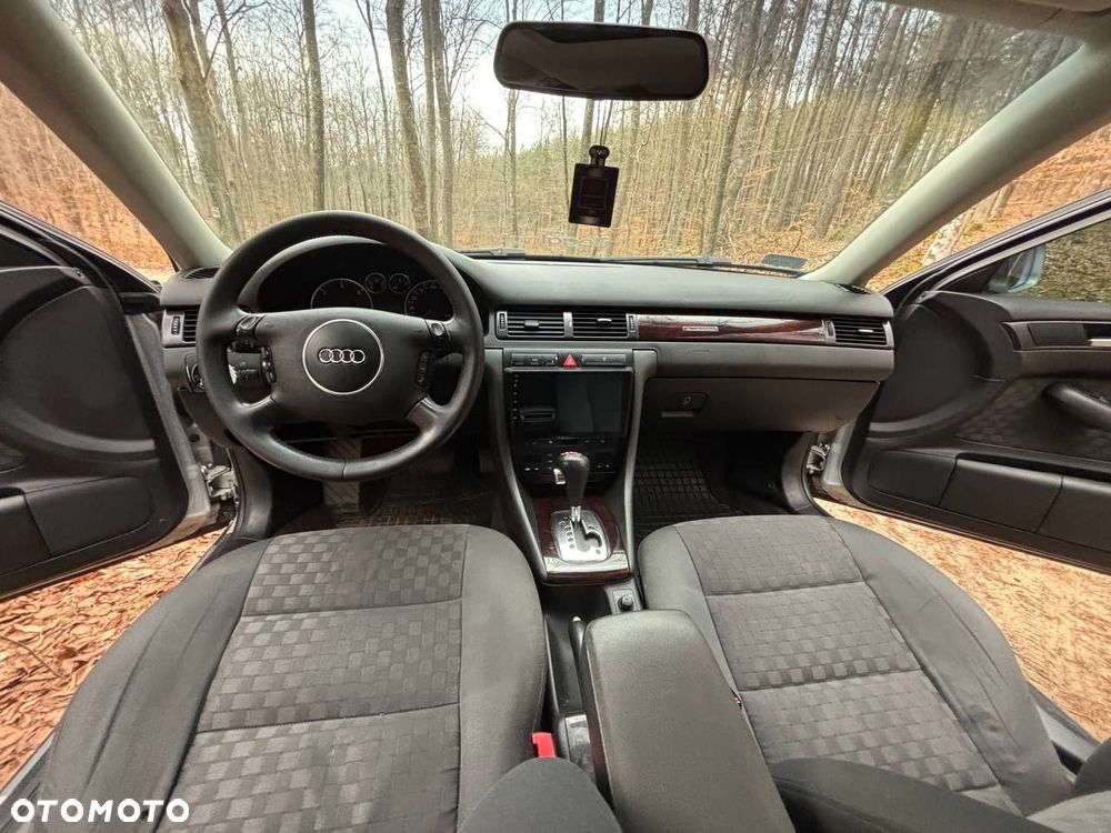 Audi A6 Limousine 2.5 TDI Quattro Tiptr - 7
