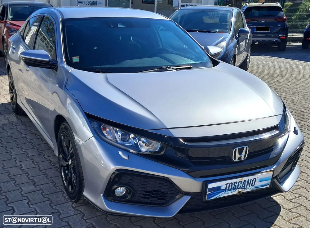 Honda Civic 1.0 i-VTEC Elegance Navi - 4