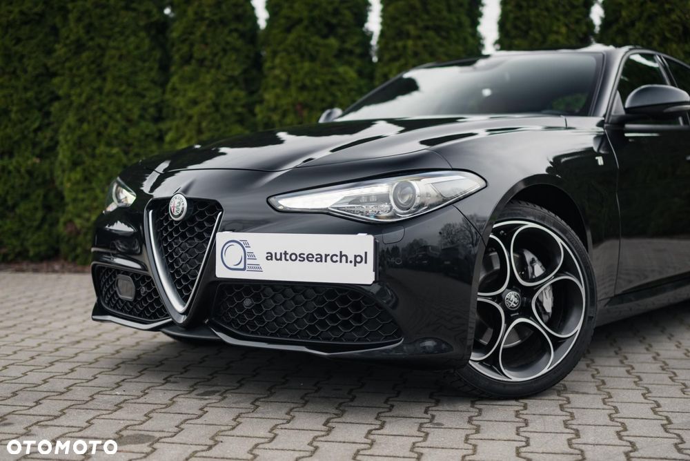 Alfa Romeo Giulia - 37