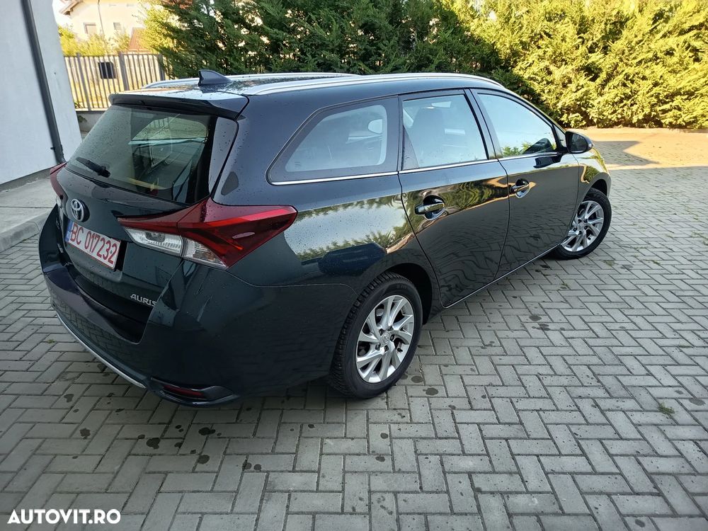 Toyota Auris - 7