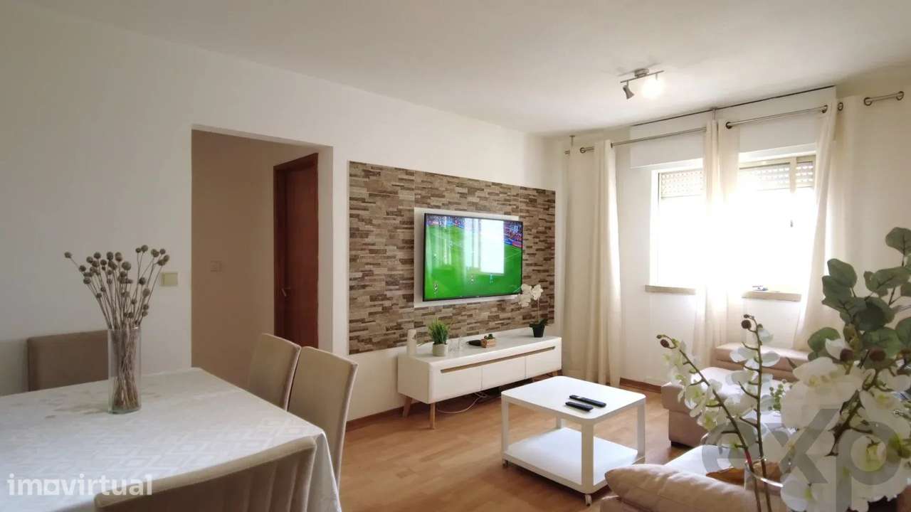 Apartamento T2 mobilado em ótimo estado - Grande imagem: 4/22