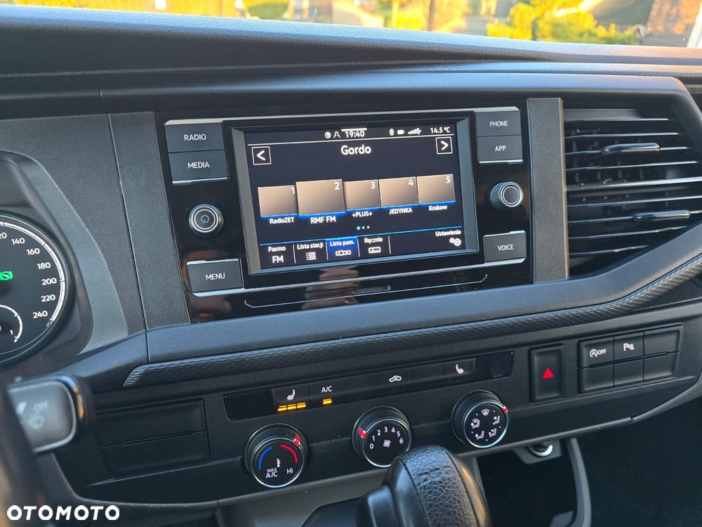 Volkswagen Transporter - 19
