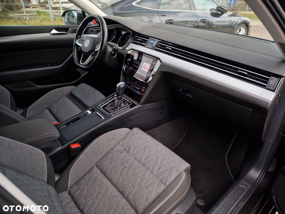 Volkswagen Passat Variant - 15