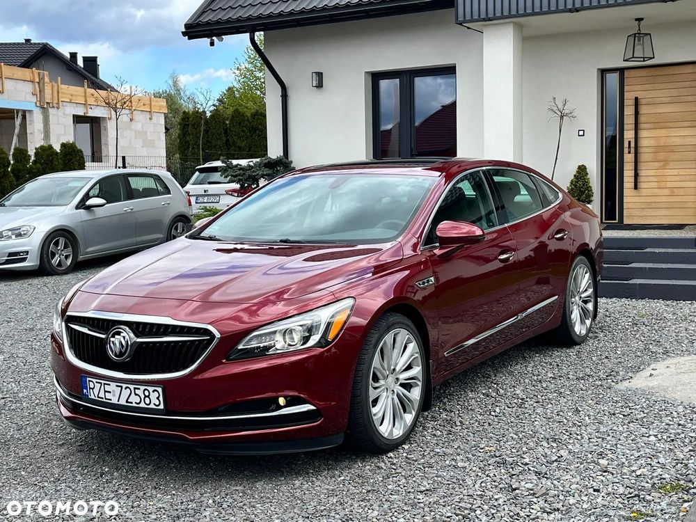 Buick Lacrosse - 7