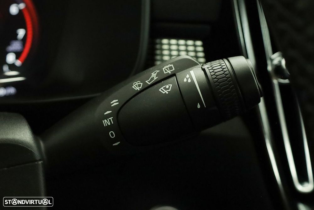 Volvo XC 40 1.5 T2 Plus Dark Auto - 18