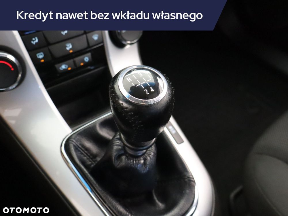 Chevrolet Cruze - 15