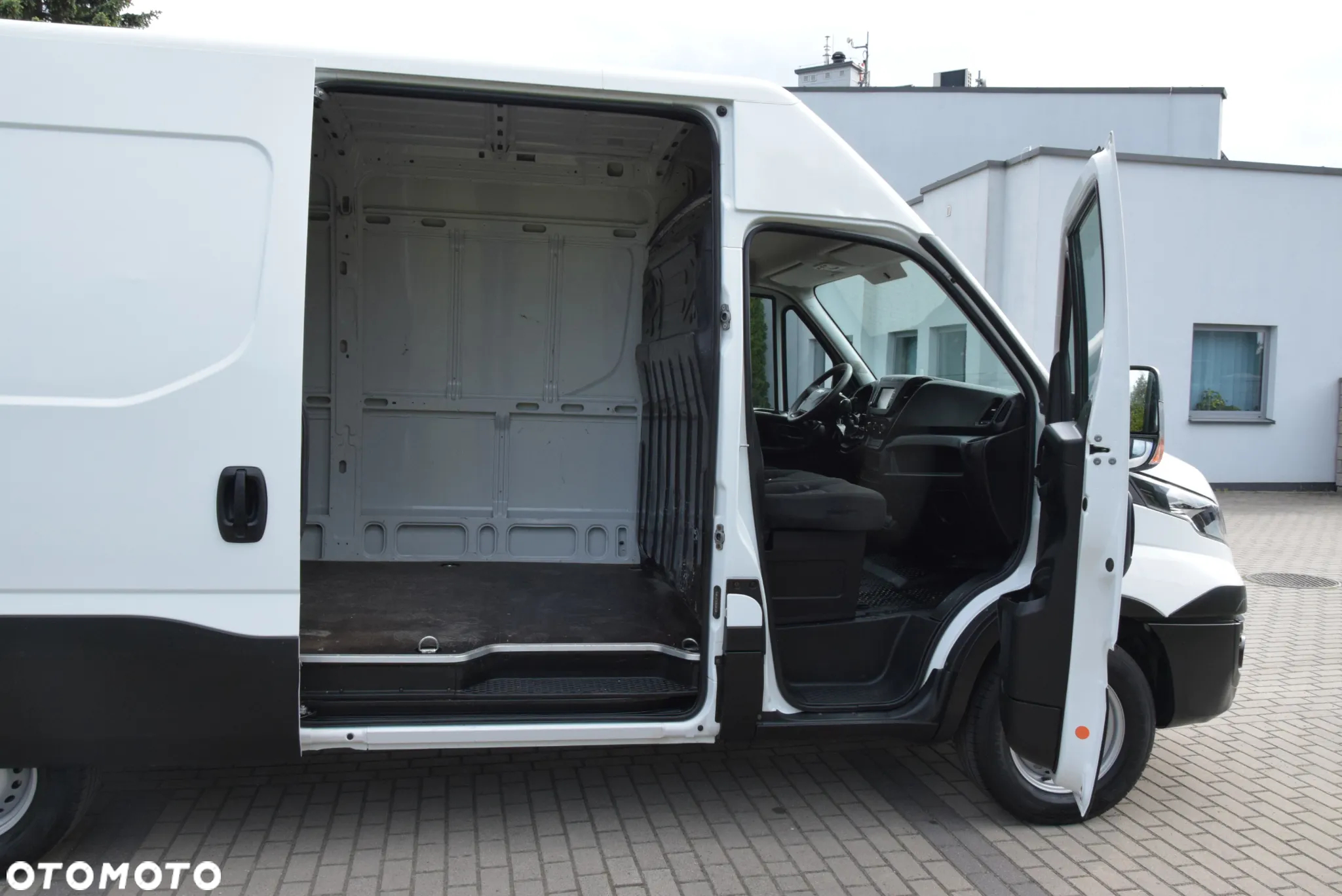 Iveco DAILY 35C17 L3H2 3,0 JTD 170 KM 181TYŚ KM - 7