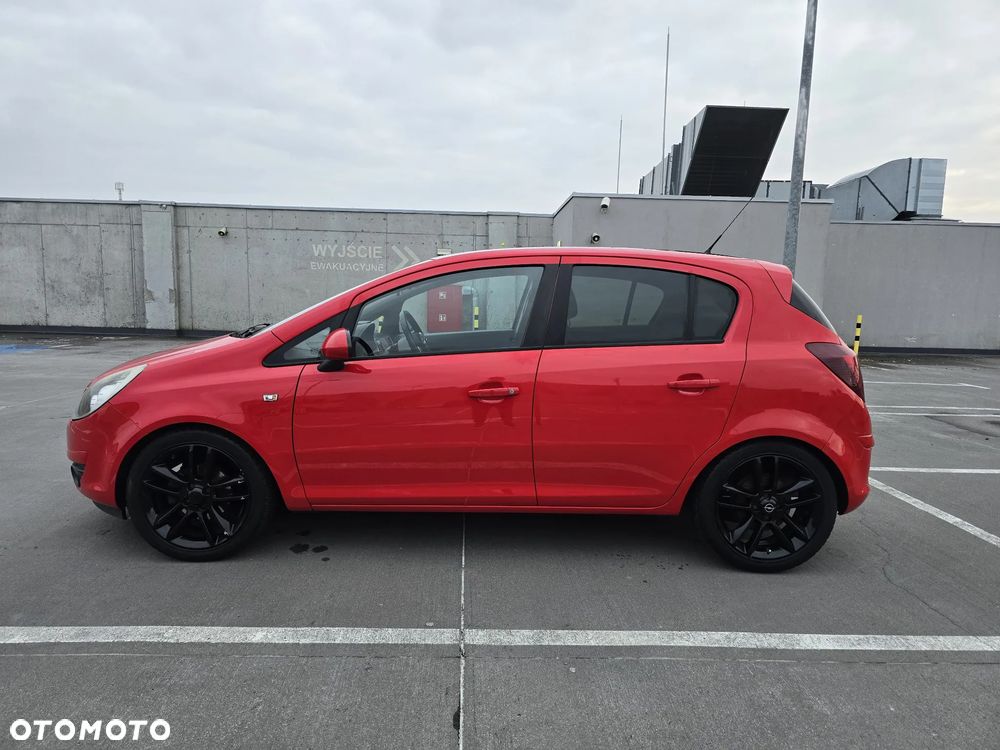 Opel Corsa 1.4 16V Sport - 2