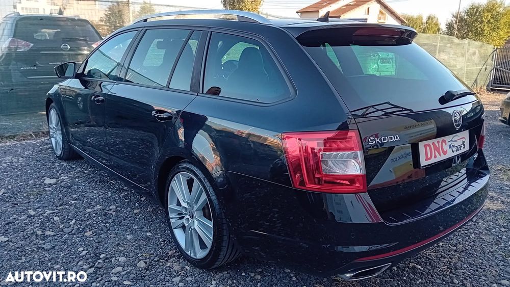 Skoda Octavia 2.0 TDI RS - 17