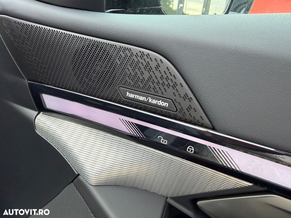 BMW Seria 5 520d AT MHEV - 13