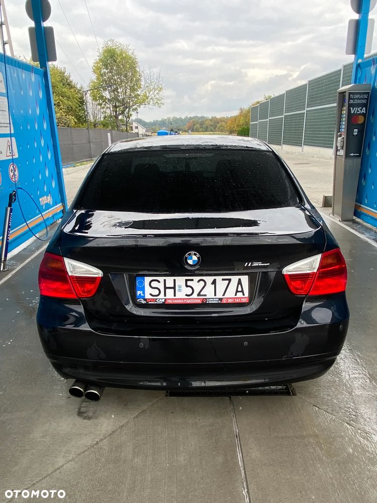 BMW 3 Series 2005 photo 5