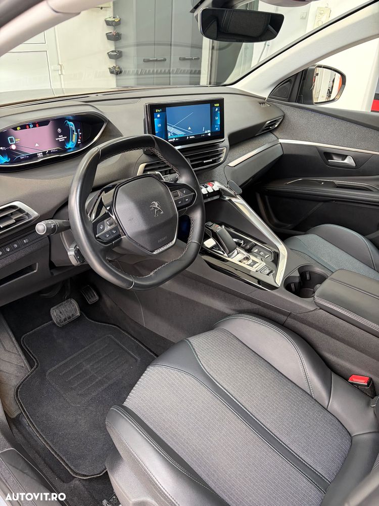Peugeot 3008 Hybrid4 300 e-EAT8 Allure Pack - 11
