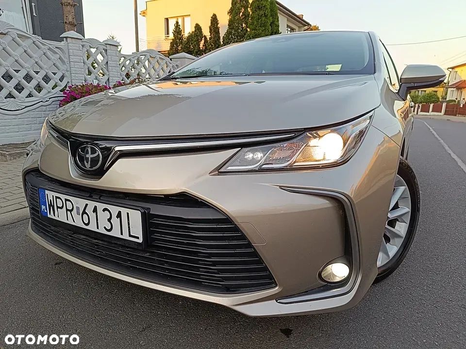 Toyota Corolla 1.5 Comfort - 3