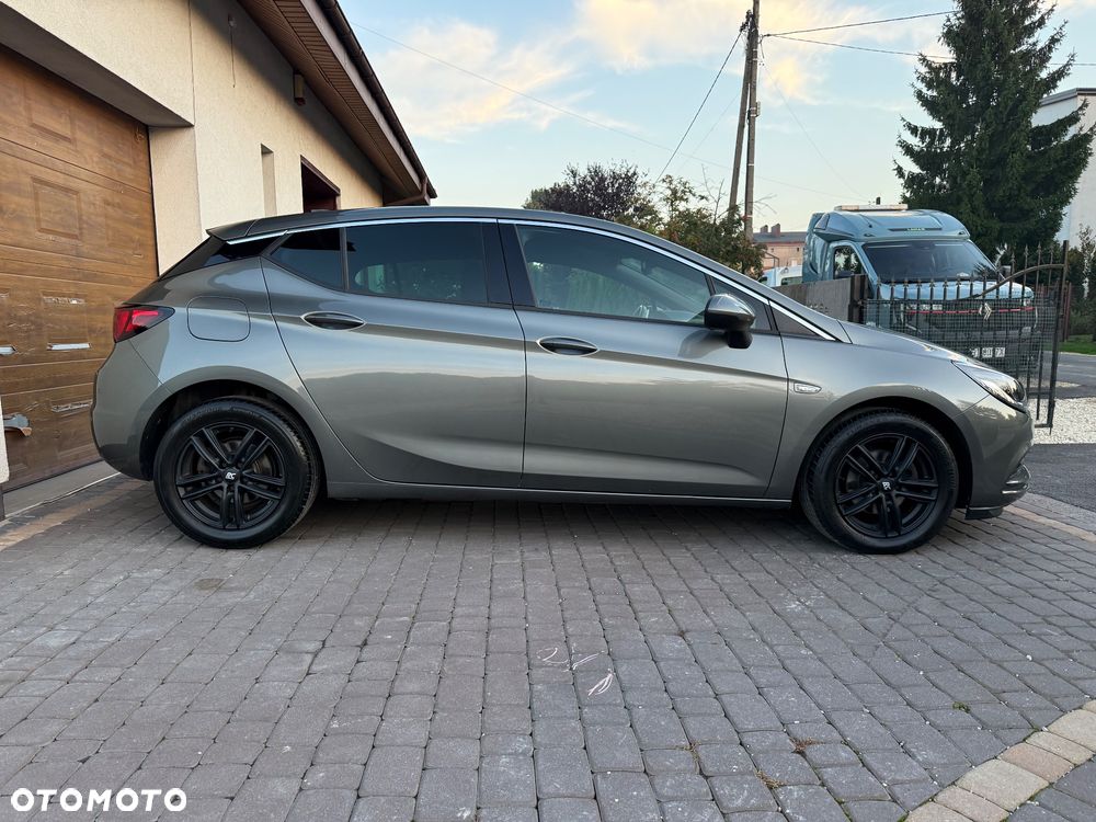 Opel Astra 1.4 Turbo Innovation - 11