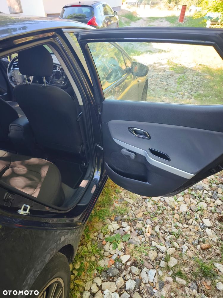 Kia Ceed - 3