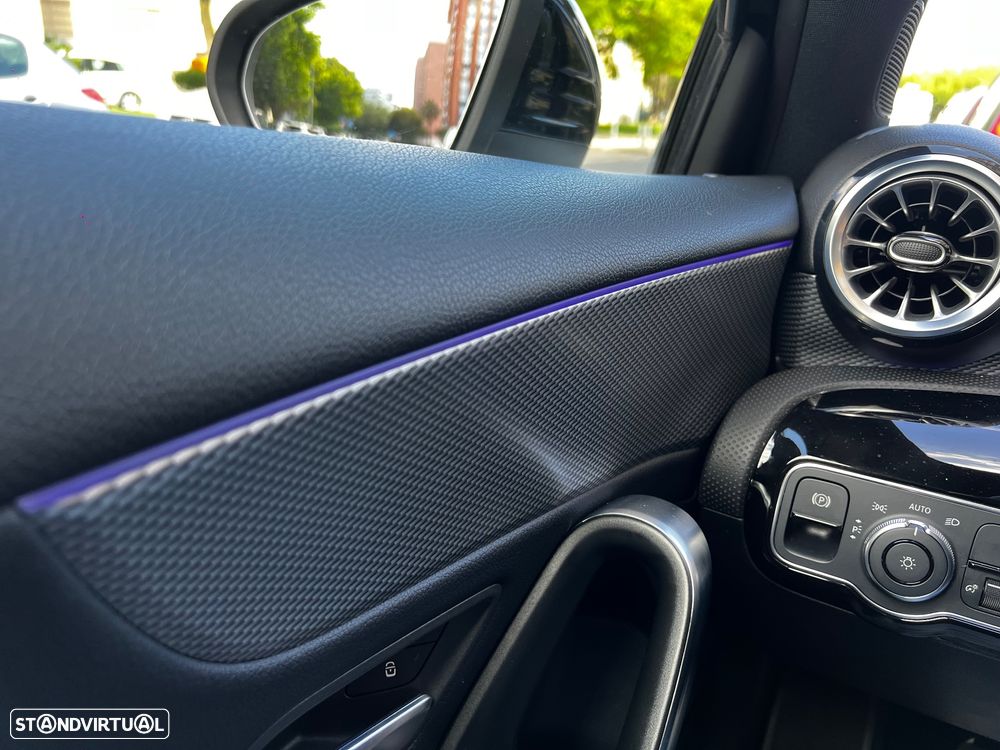 Mercedes-Benz A 180 d Style Plus - 31