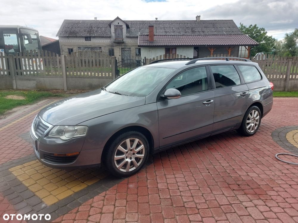 Volkswagen Passat Variant - 2