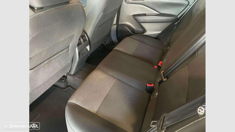 Nissan Qashqai 1.3 DIG-T N-Connecta LED Xtronic - 11