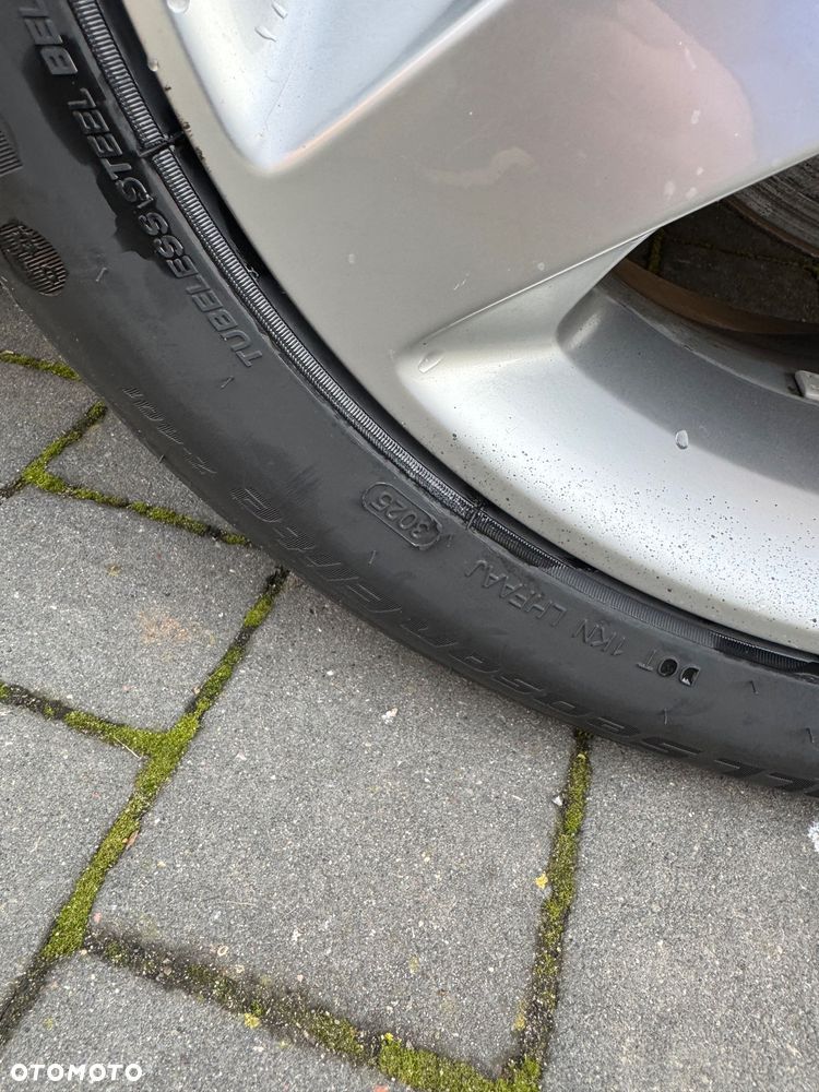 Volvo V70 2.0D Summum - 32