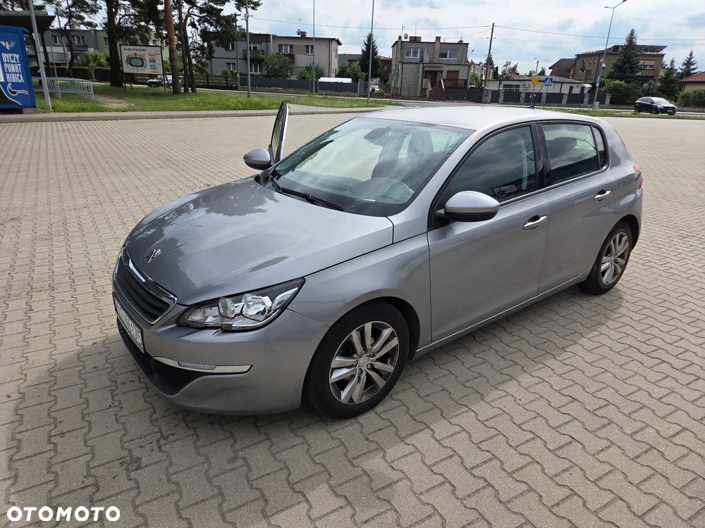 Peugeot 308 - 4