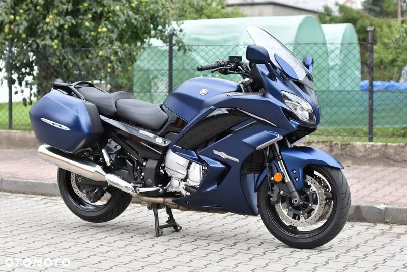 Yamaha FJR - 3