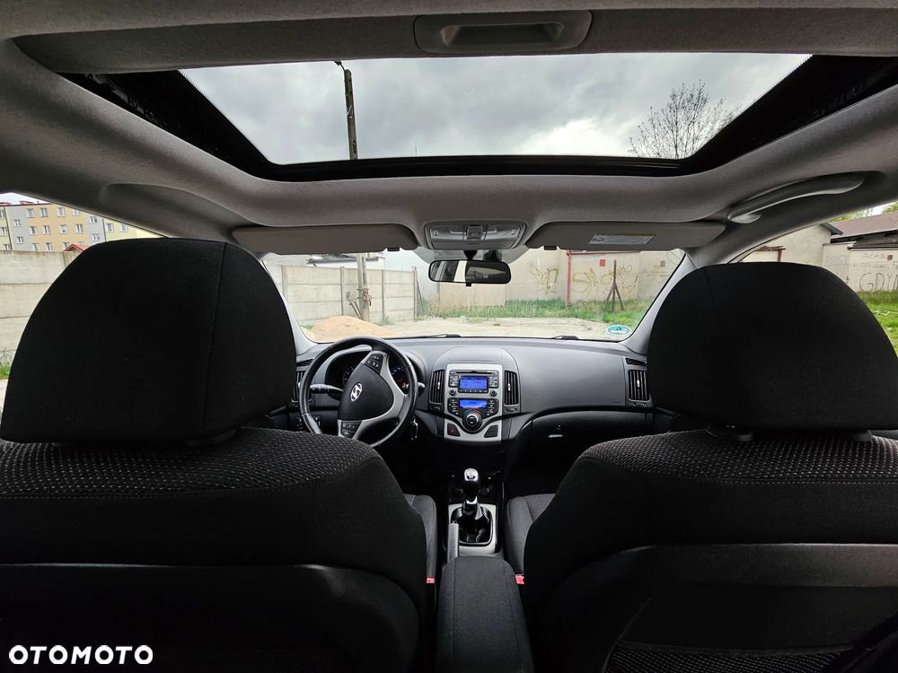 Hyundai i30 1.4 White Edition - 13