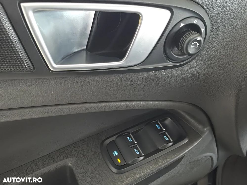 Ford EcoSport 1.5 TDCi Trend - 24