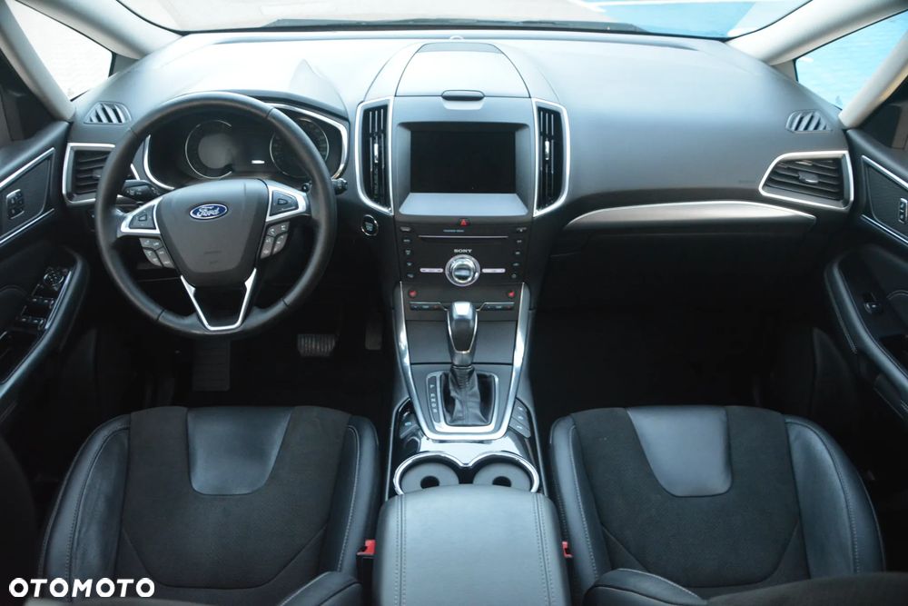 Ford S-Max 2.0 TDCi Titanium PowerShift - 6