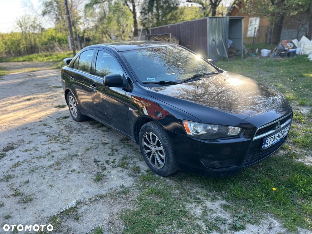 Mitsubishi Lancer 1.8 Invite - 2