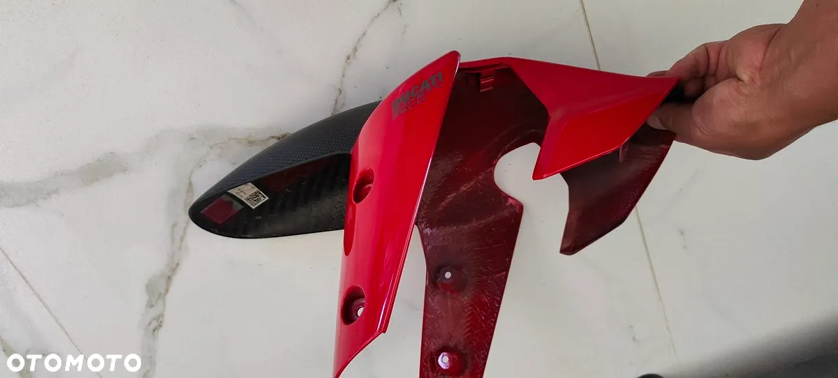Ducati Multistrada 1200 Błotnik przód OwiewkaPikes Peak Carbon - 6