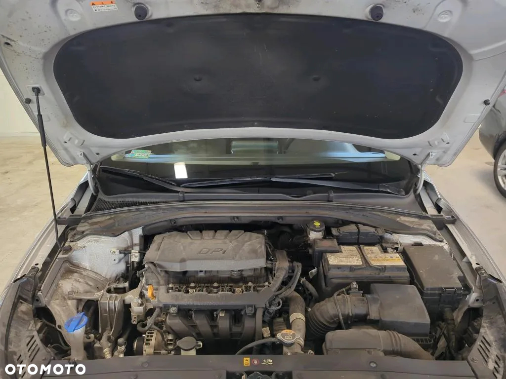 Hyundai i30 1.5 DPI Classic + - 14