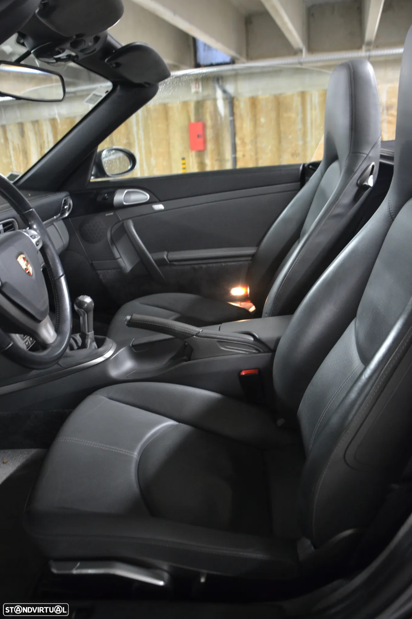Porsche 911 (997) Carrera 4 S - 22