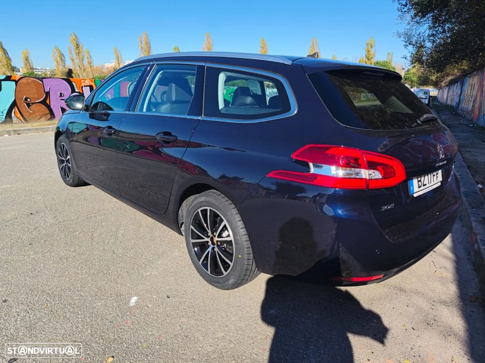 Peugeot 308 SW 1.6 BlueHDi Allure J17 - 23