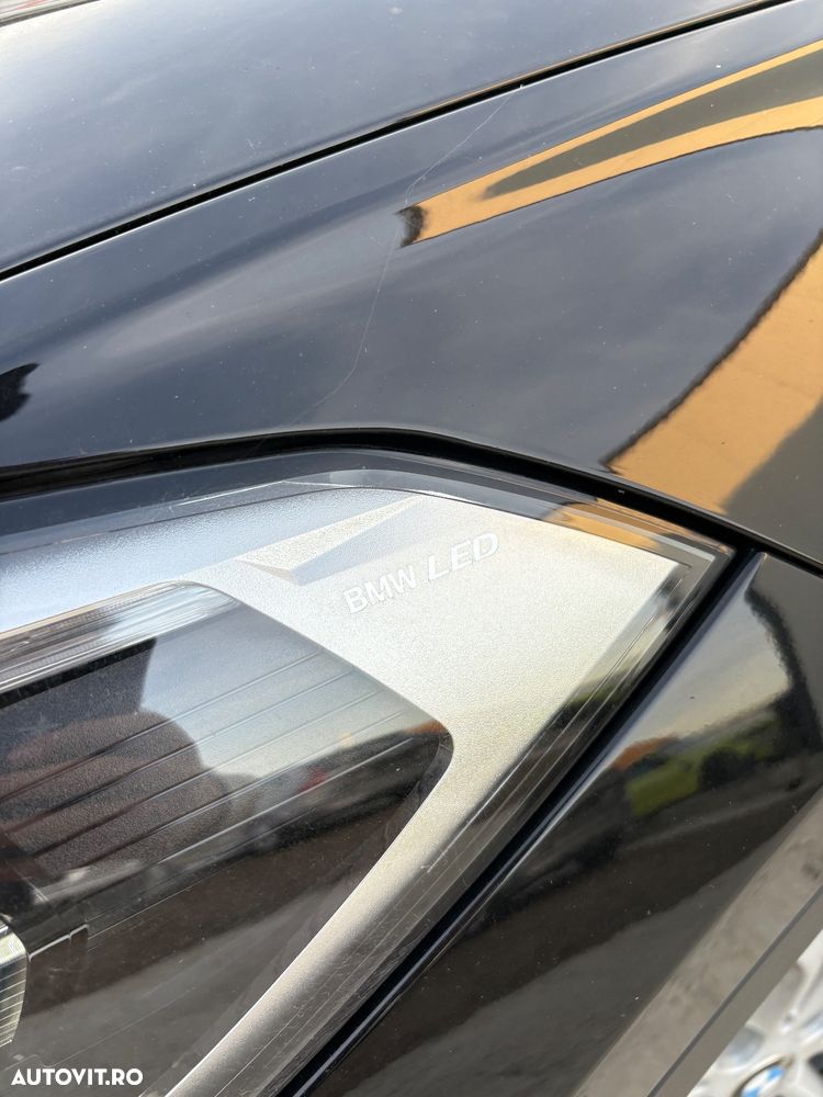 BMW X1 xDrive20i AT xLine - 2