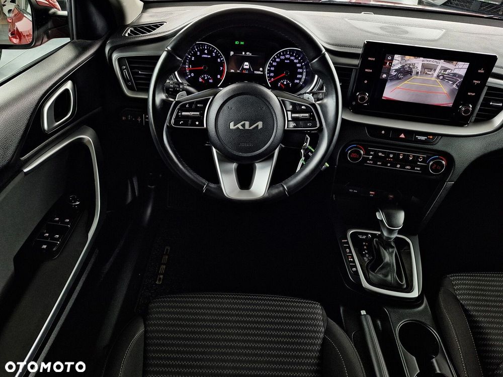 Kia Ceed 1.5 T-GDI M DCT - 22