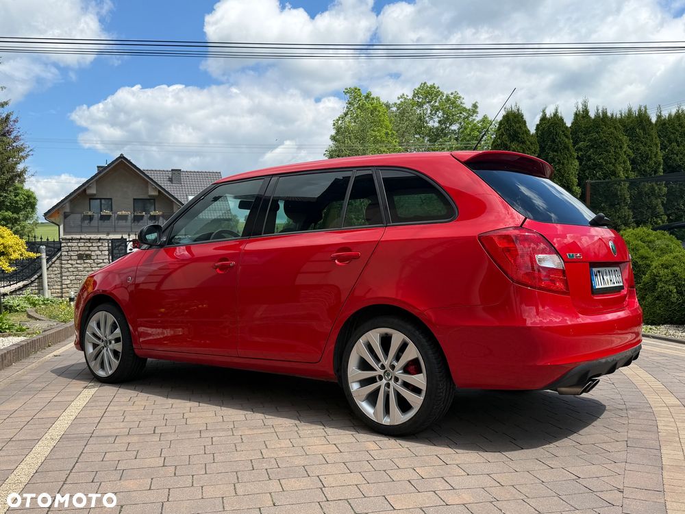 Skoda Fabia 1.4 TSI DSG RS - 20