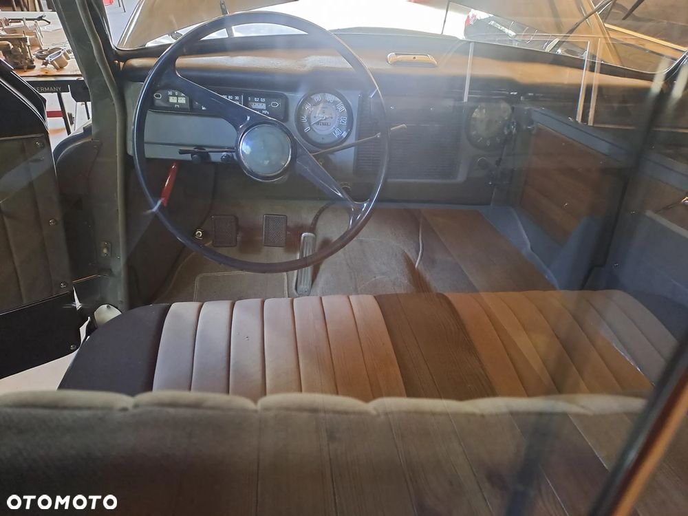 Warszawa Pick-up - 9