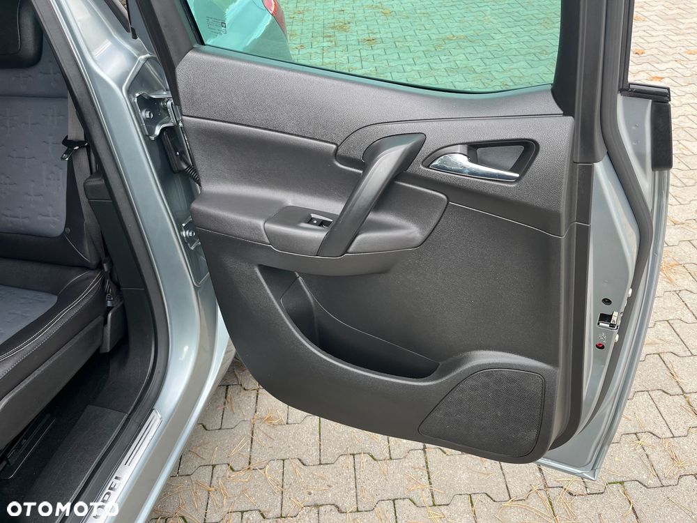 Opel Meriva 1.4 Design Edition - 17