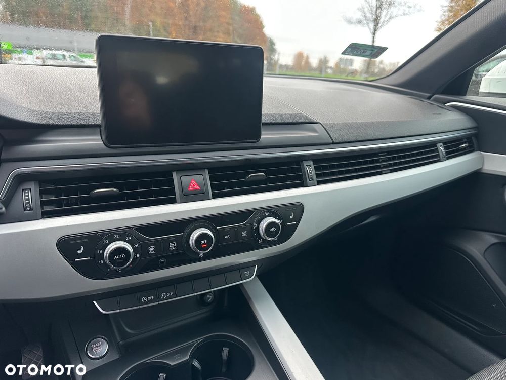 Audi A4 Avant - 16