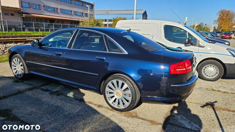 Audi A8 4.2 TDI Quattro - 3