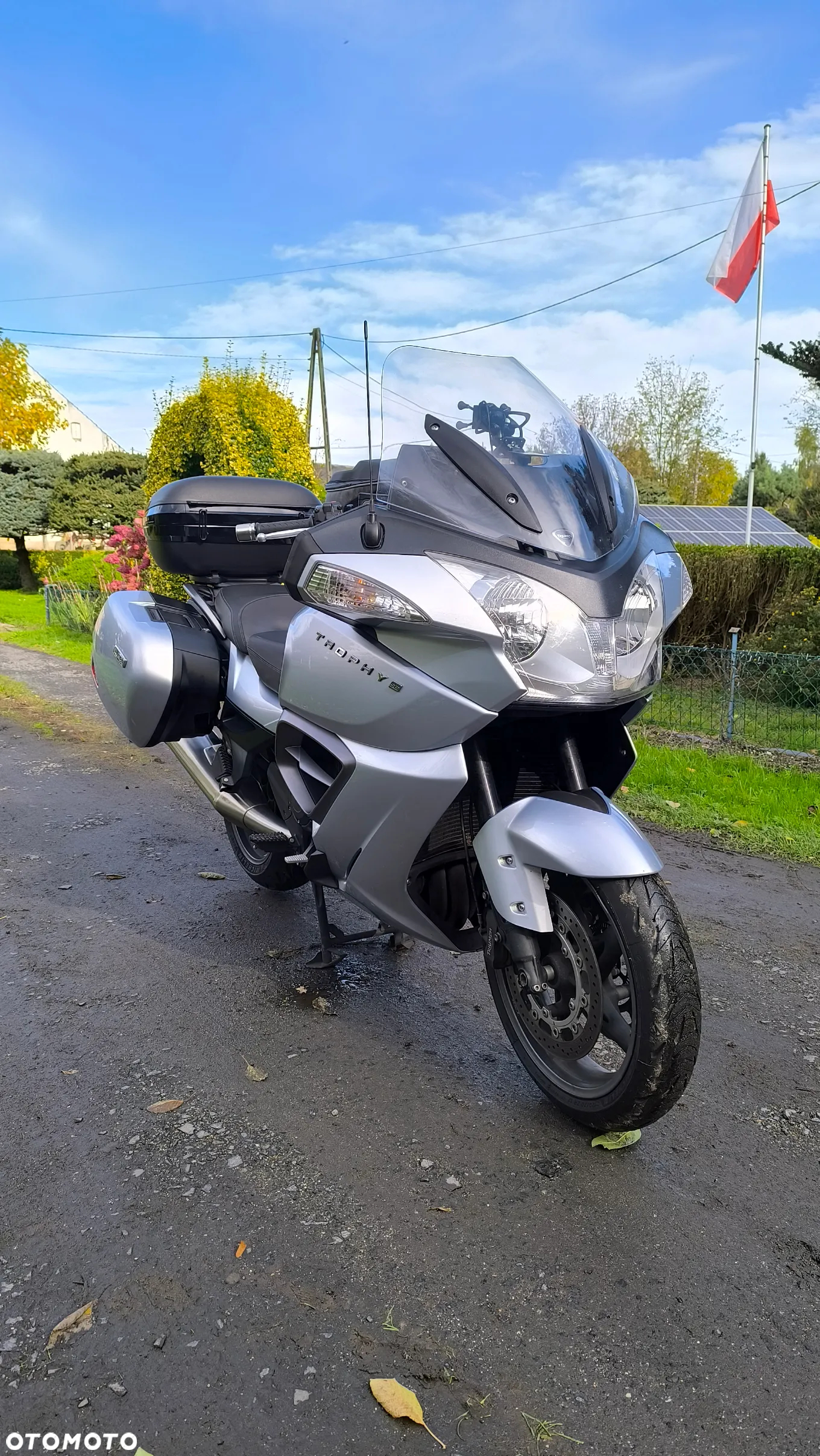 Triumph Trophy - 3