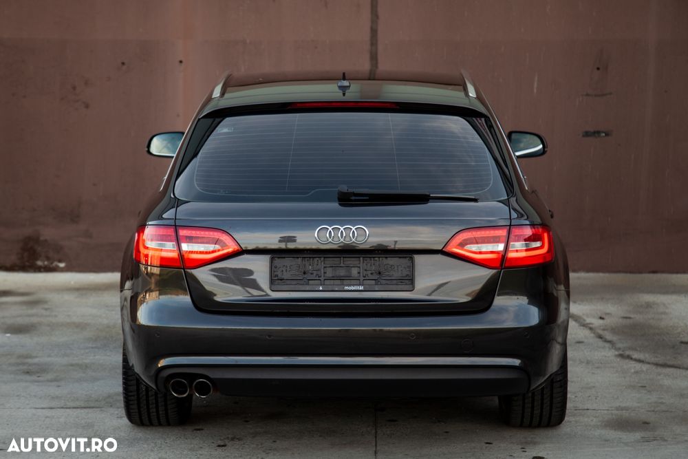 Audi A4 2.0 TDI DPF multitronic Attraction - 5